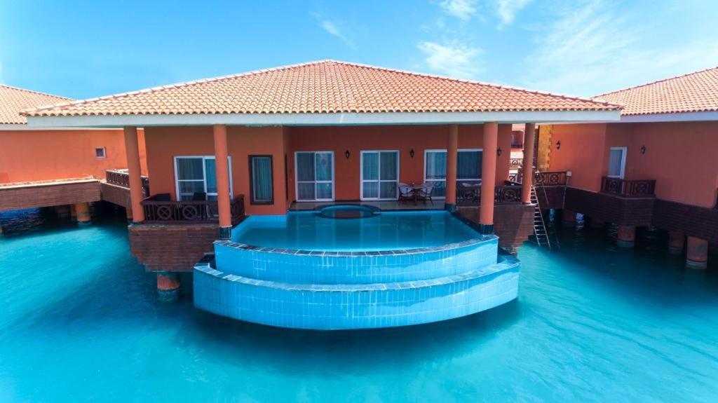 Golden Ocean Marina Hotel El Alamein Extérieur photo