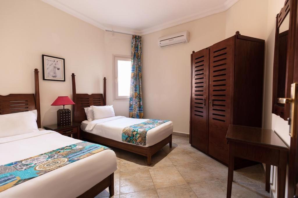 Golden Ocean Marina Hotel El Alamein Extérieur photo