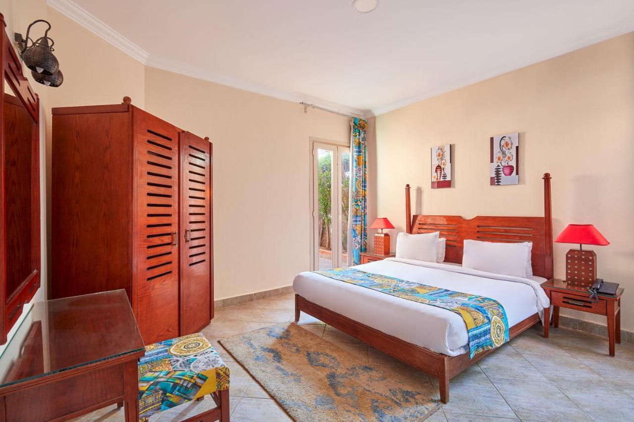 Golden Ocean Marina Hotel El Alamein Extérieur photo
